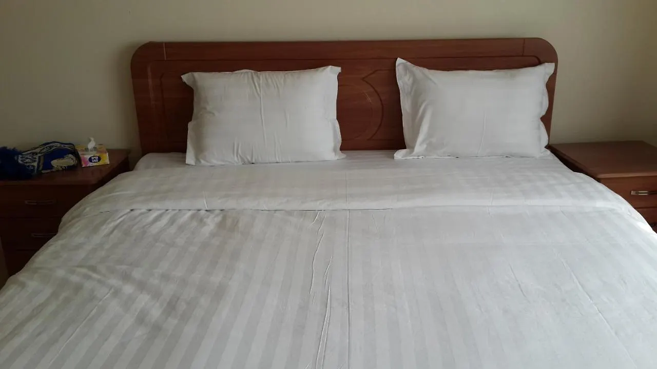 Al Aziziyah Hotel Suites
