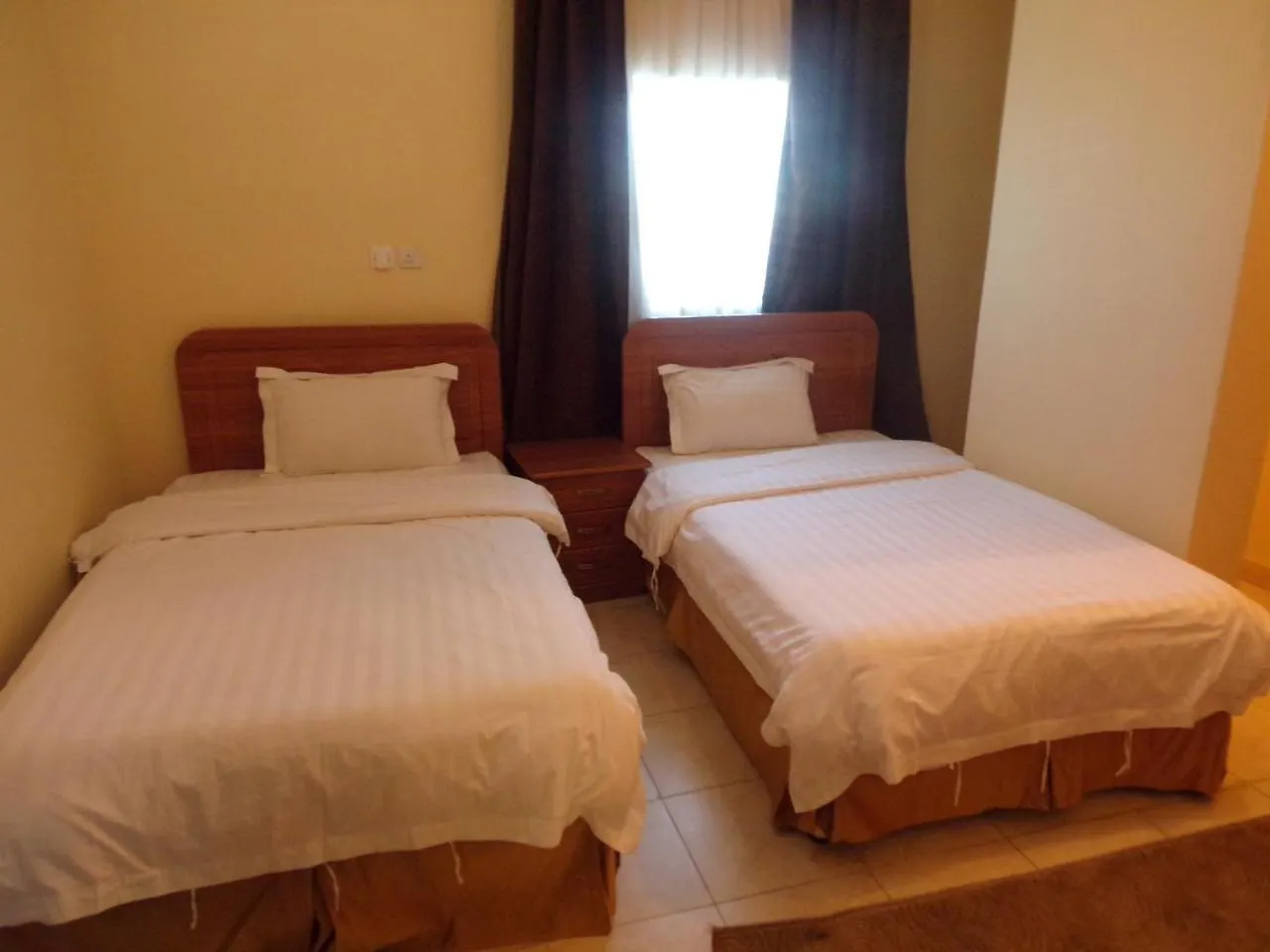 Aparthotel Al Aziziyah Hotel Suites